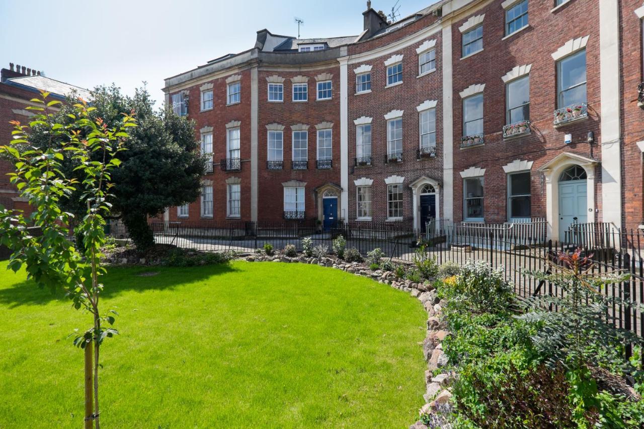 Berkeley Suites Bristol Luaran gambar