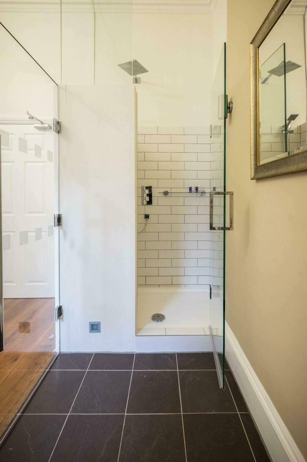 Berkeley Suites Bristol Luaran gambar