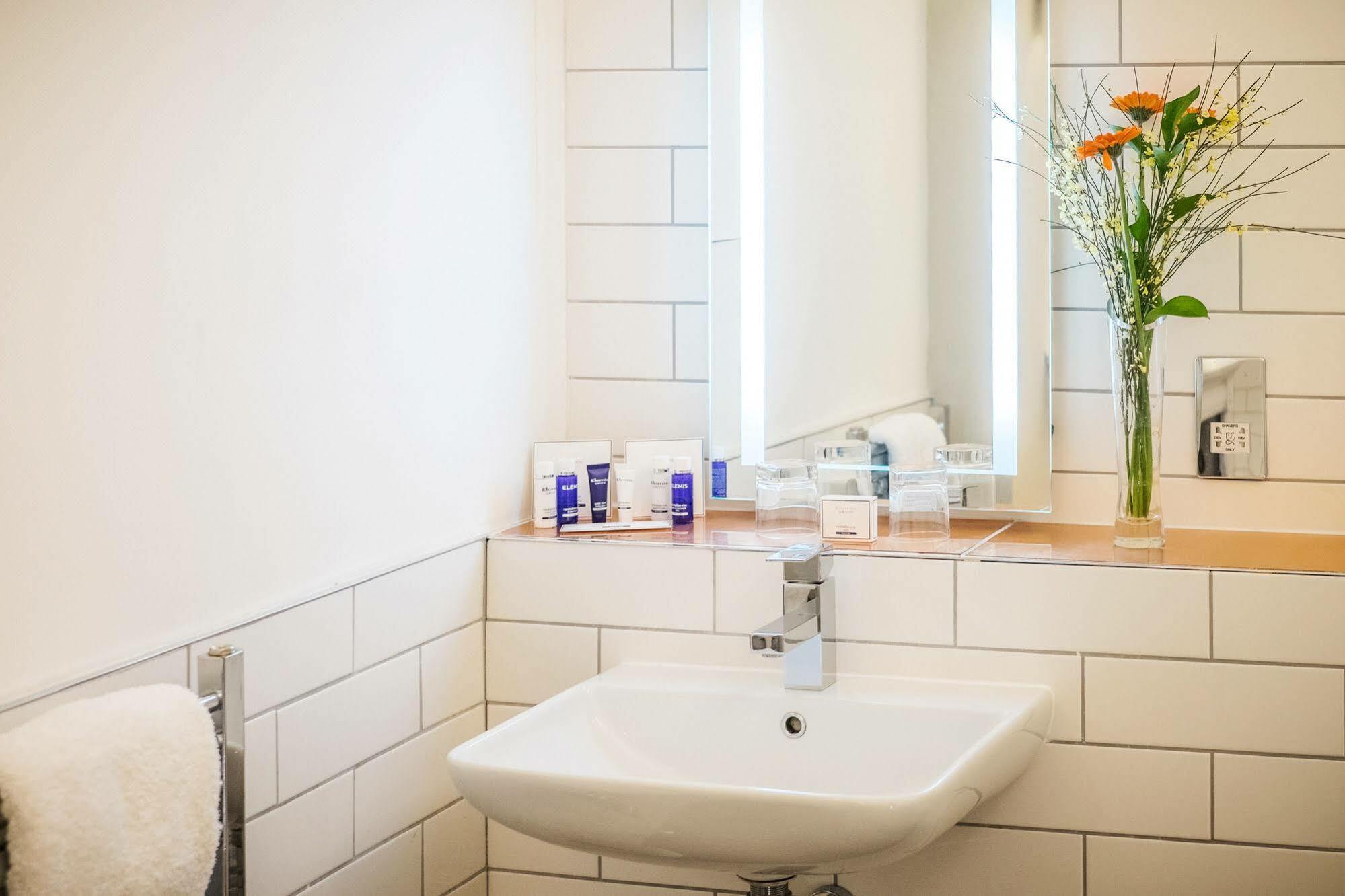 Berkeley Suites Bristol Luaran gambar