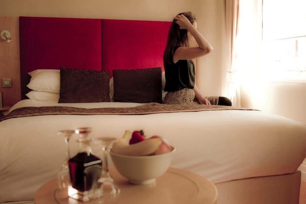 Berkeley Suites Bristol Luaran gambar